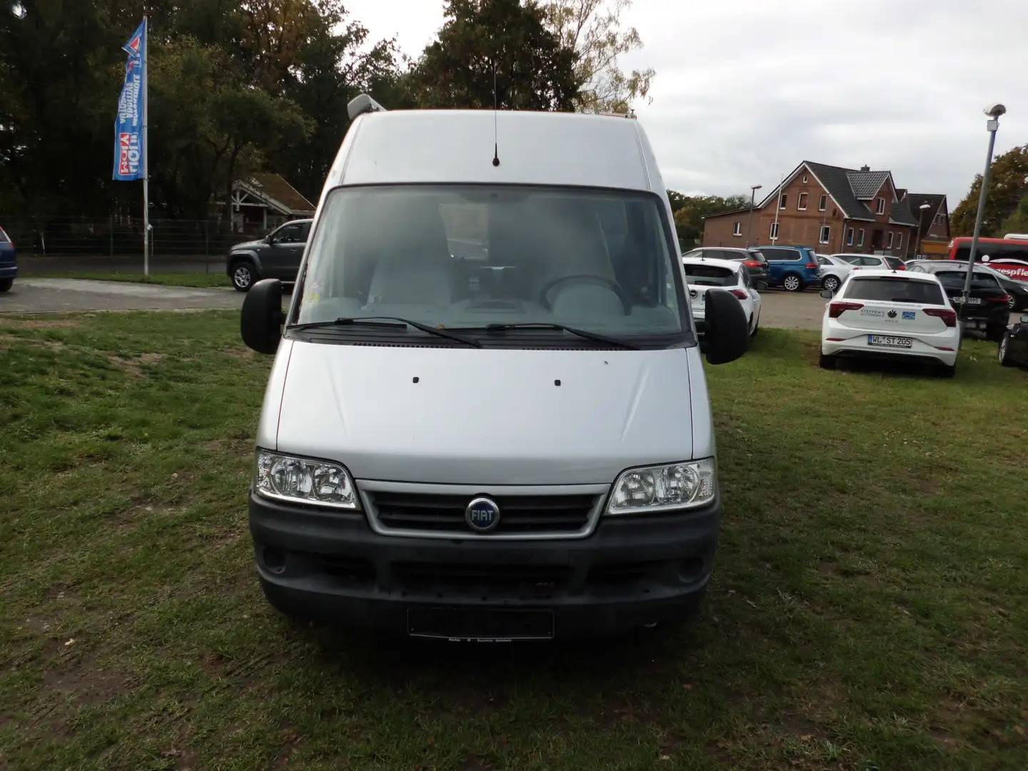 Fiat Ducato 2.3 JTD Radstand 3700 Grau - 2