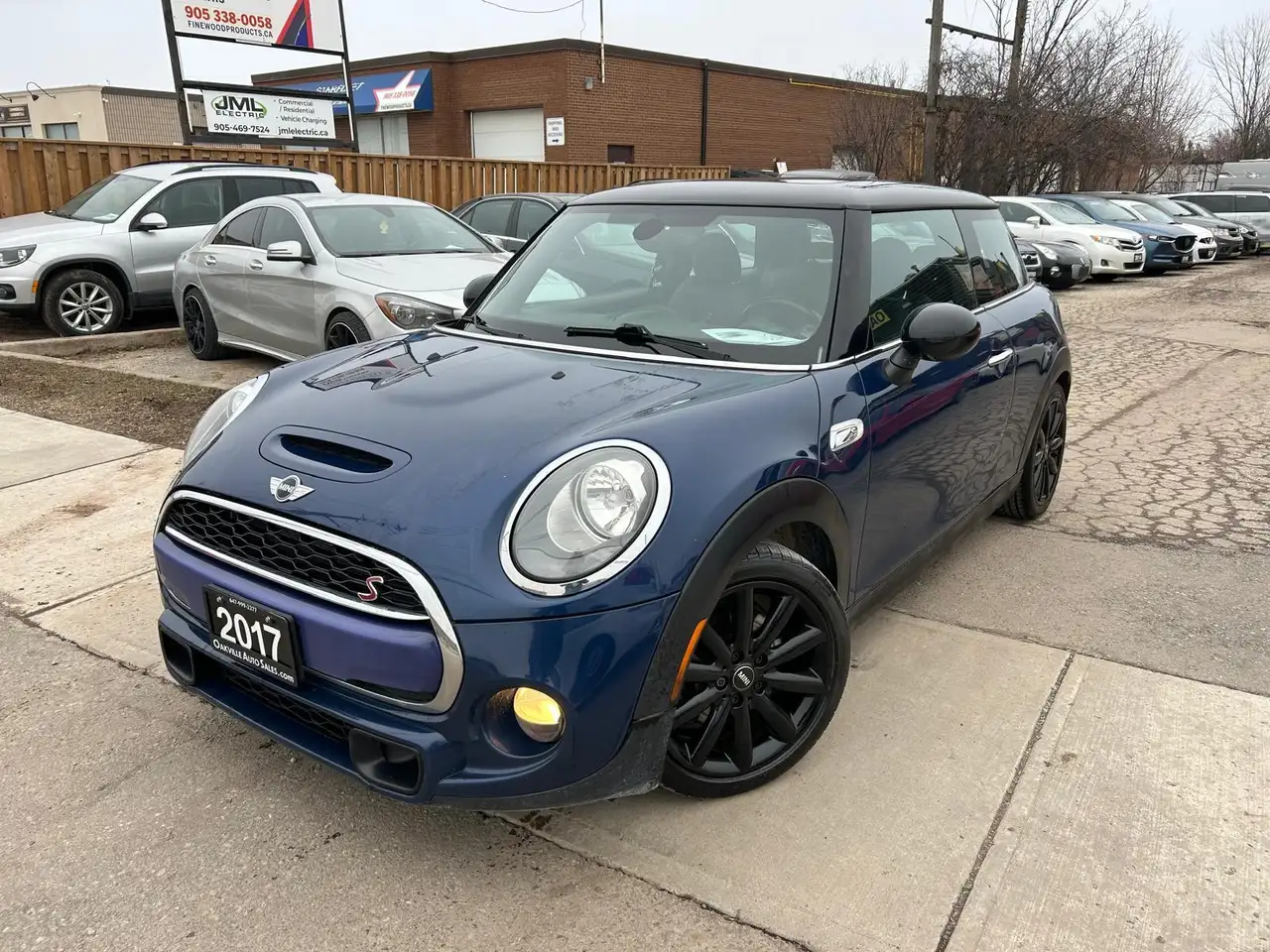 2017 MINI 3 Door