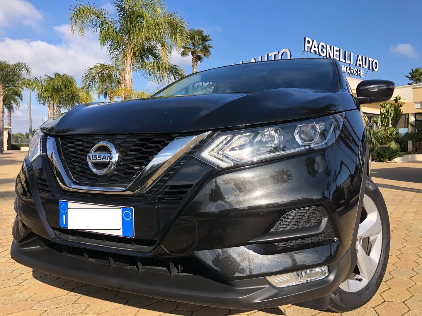 Nissan Qashqai 1.5 dci Business 115CVDCT AUT.-NAVI-V.OSCURATI ! Nero - 1