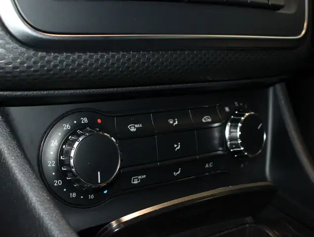 Mercedes-Benz A-Class view 13