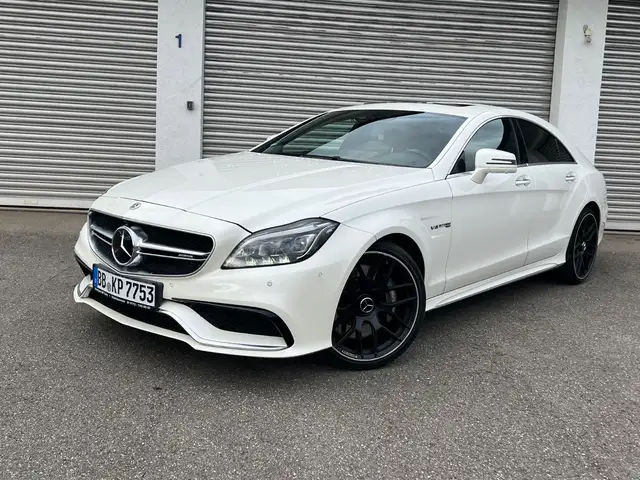 Mercedes-Benz CLS 63 AMG *4Mat*SHD/Leder/Led/Kame/ Harman kard/