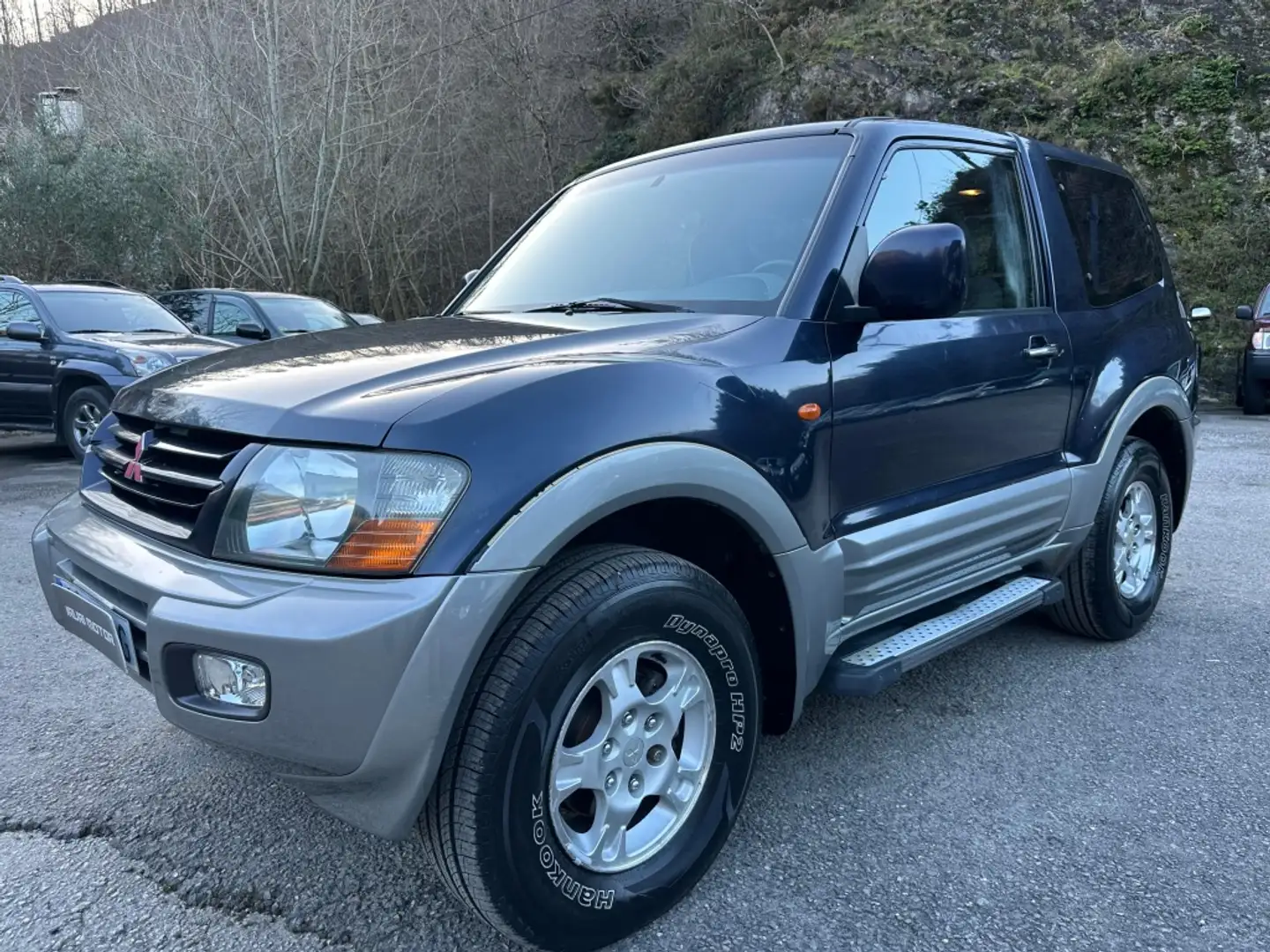 Mitsubishi Montero 3.2 DI-D GLS Azul - 2