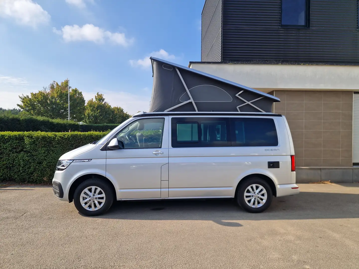 Volkswagen T6.1 California Ocean 150Pk DSG *luifel, ACC, camera *garantie* Argent - 2
