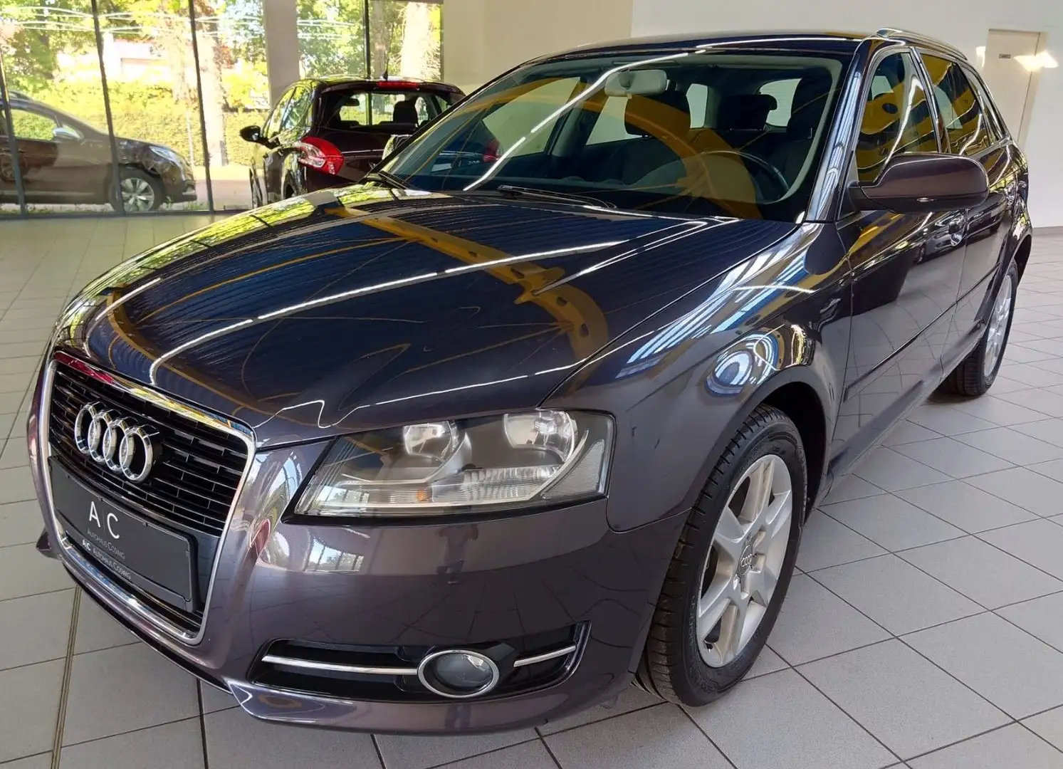 Audi A3 Sportback 1.4 TFSI Attraction,Automatik Grigio - 1
