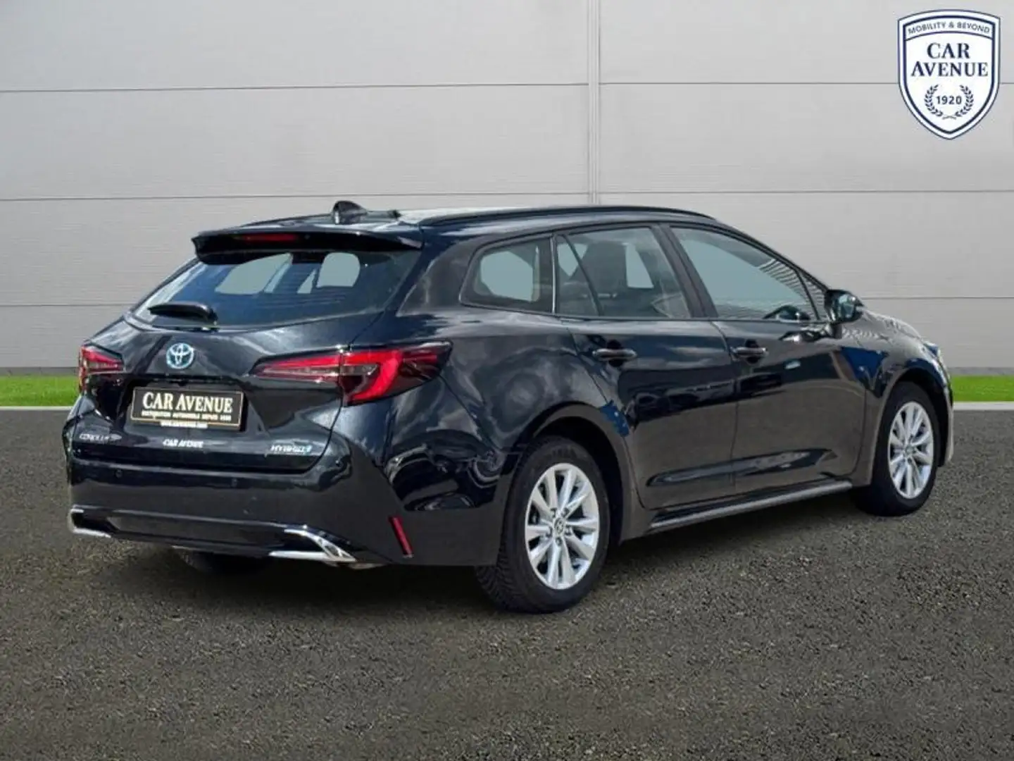 Toyota Corolla Dynamic pack Business Navi Noir - 2