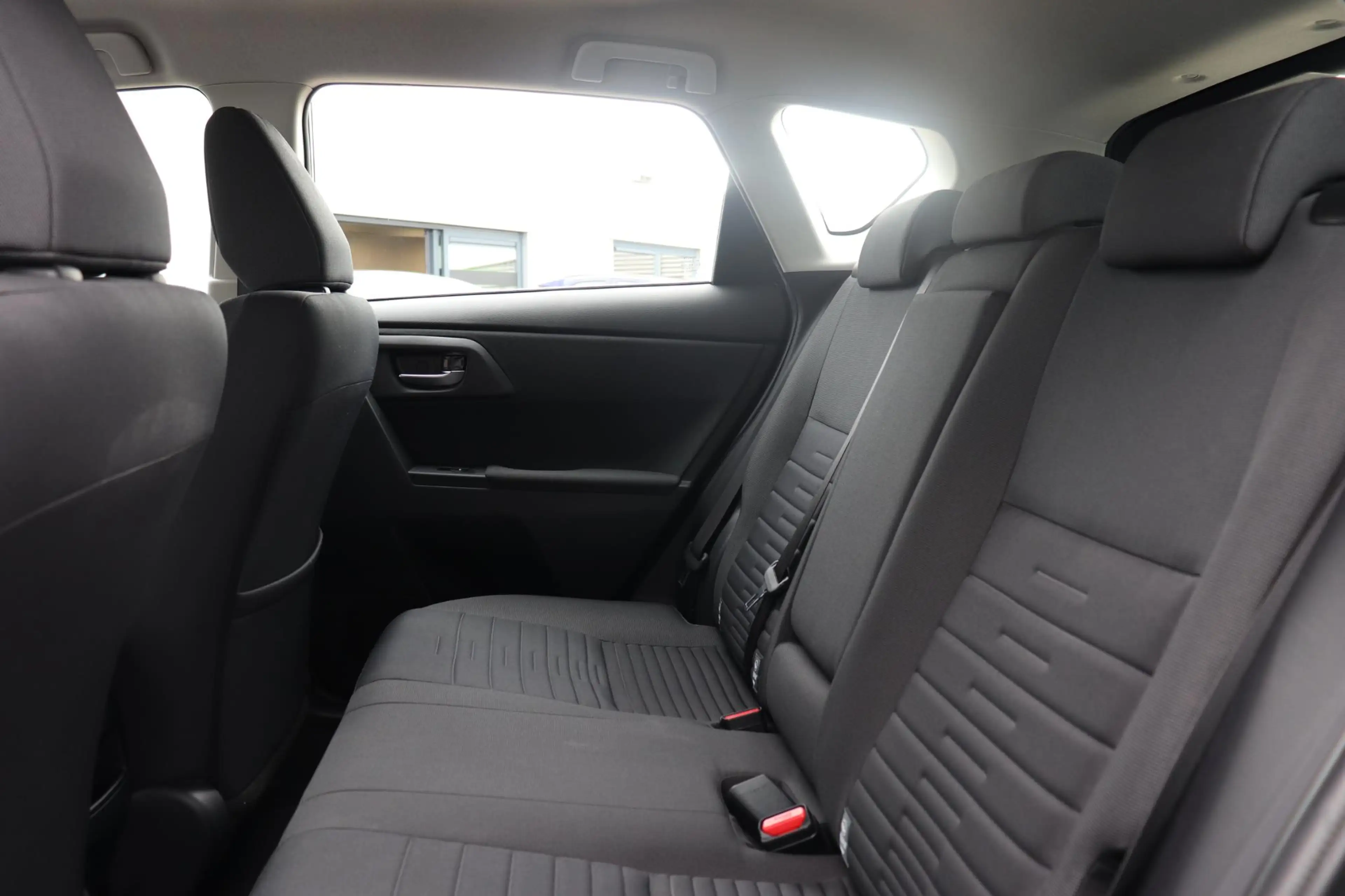 Toyota Auris 1.2T Aspiration, 1e eigenaar, Dealer Onderhouden, — photo 12