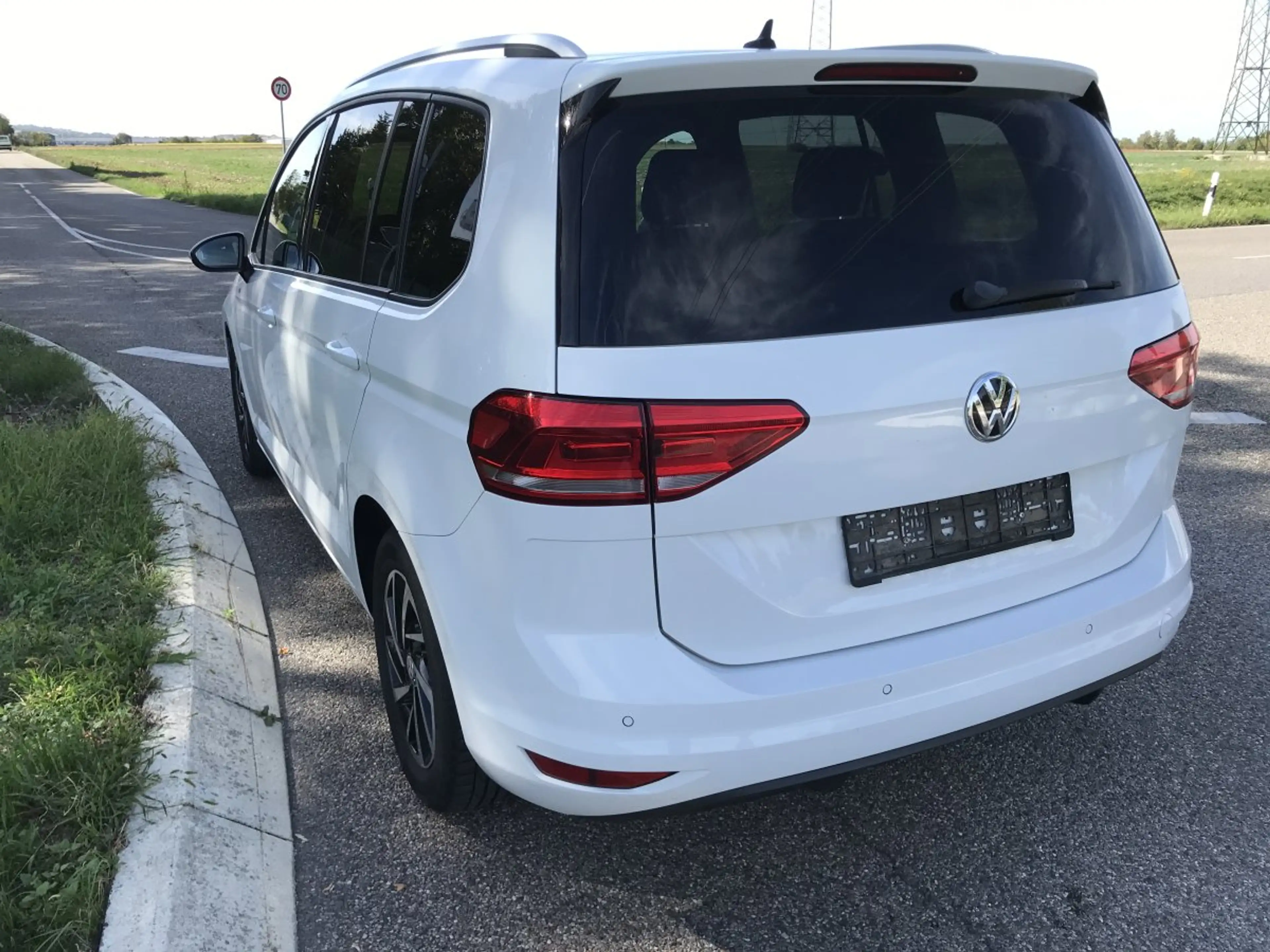 Volkswagen Touran Join 1,5 TSI DSG 1.Hand*AHK*Kamera*LED*Sitzh.*ACC* — photo 4