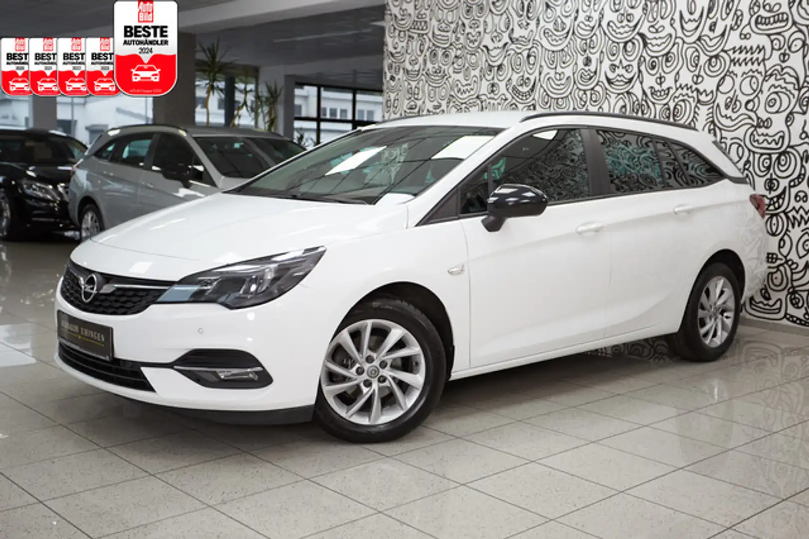 Opel Astra Sports Tourer AUTOM*BUSINESS*AHK*LED*SITZH Blanc - 1