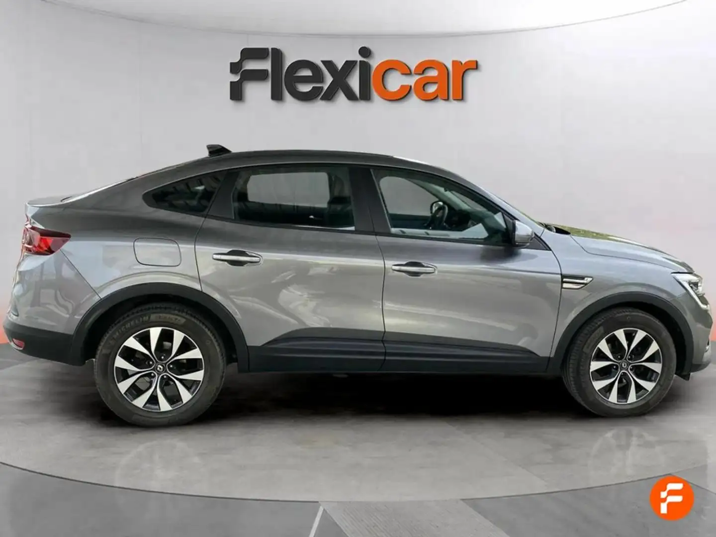 Renault Arkana Equilibre TCe 103kW(140CV) EDC mild hyb Grigio - 2