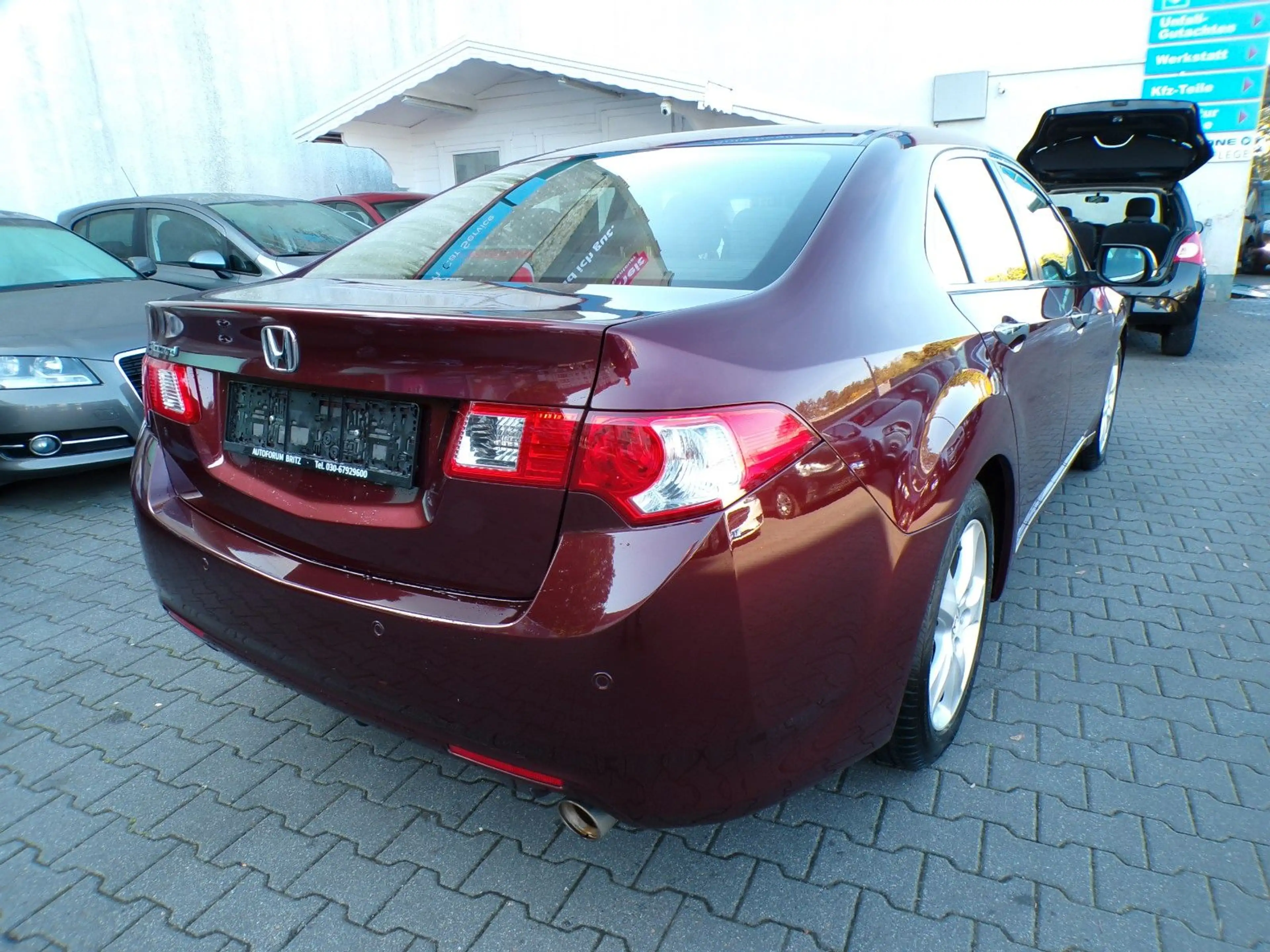 Honda Accord 2.0 Elegance Adv. AUTOMATIK — photo 5