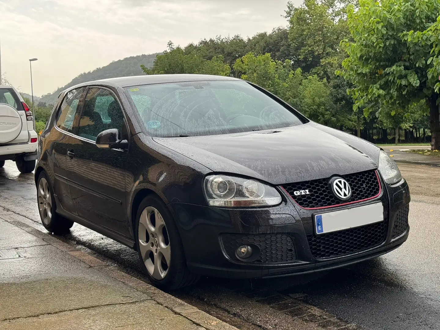 Volkswagen Golf GTI 2.0 TFSI DSG - 2