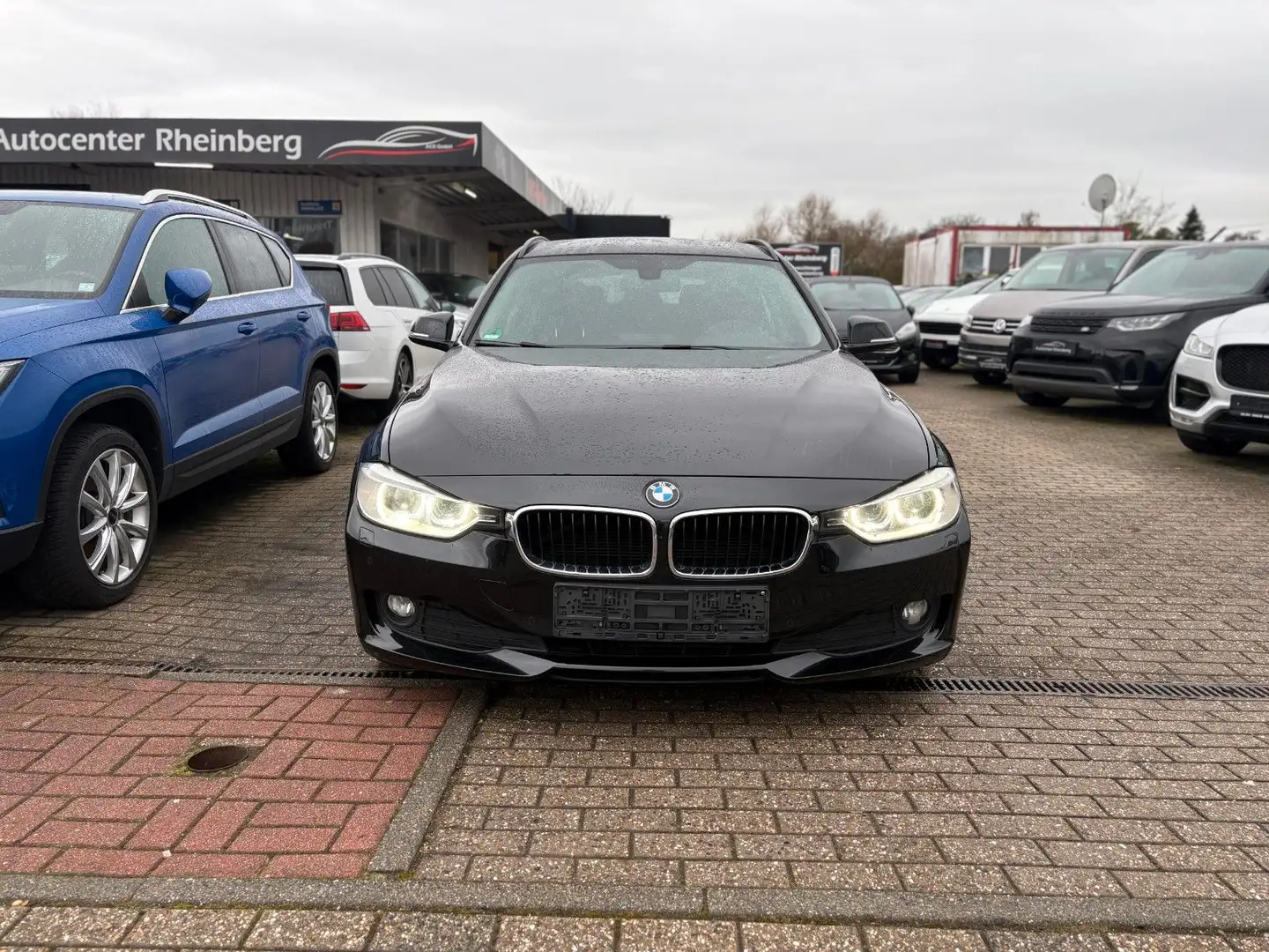 BMW 316 Baureihe 3 Touring 316i Aut. Navi Allu Tüv Noir - 2