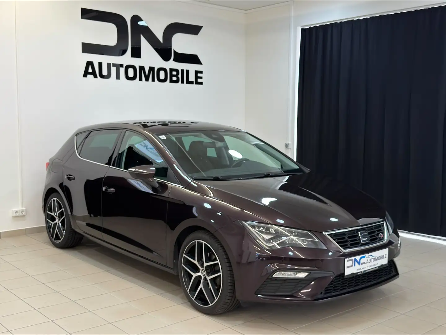 SEAT Leon FR 1,4 TSI ACT DSG Beats Audio Violett - 1