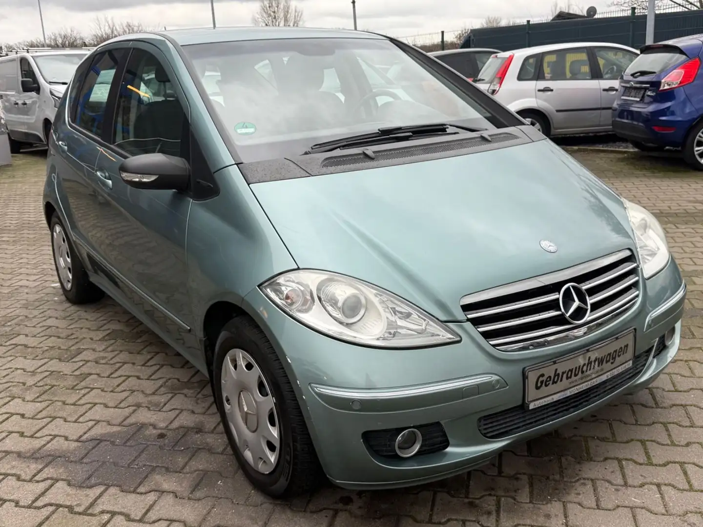 Mercedes-Benz A 170 A A 170--Automatik-- Grün - 2