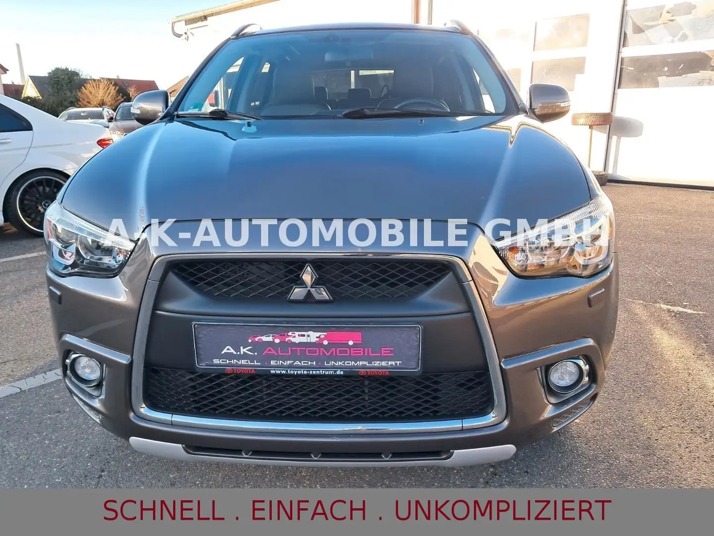 Mitsubishi ASX Instyle 4WD*PANO*XENON*KAMERA*NAVI* Braun - 2