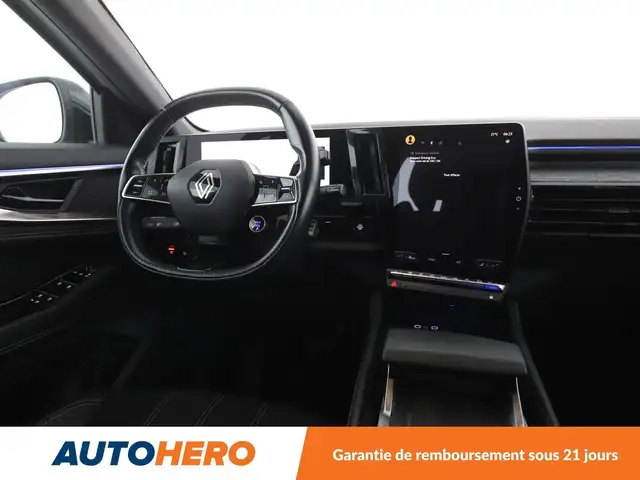 Renault Austral view 13