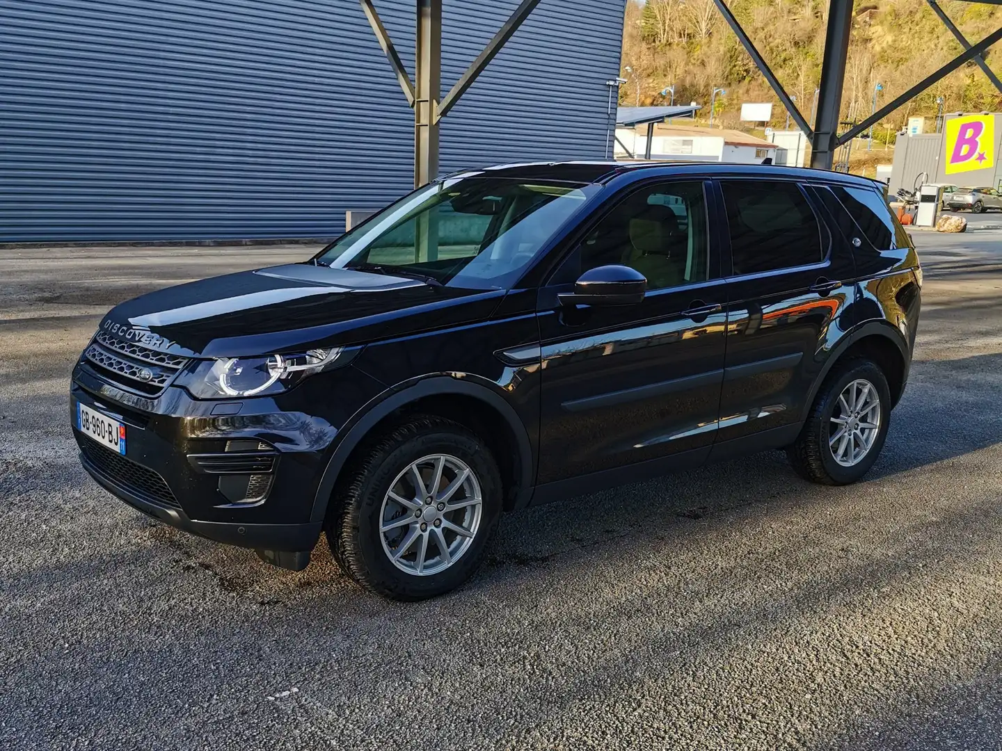 Land Rover Discovery Sport Mark II TD4 180ch Pure Noir - 2