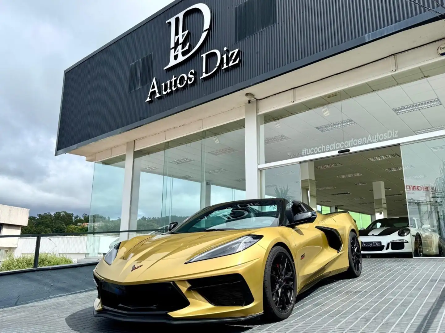 Chevrolet Corvette Stingray Coupé 6.2 V8 3LT 70th Anniversary Amarillo - 1