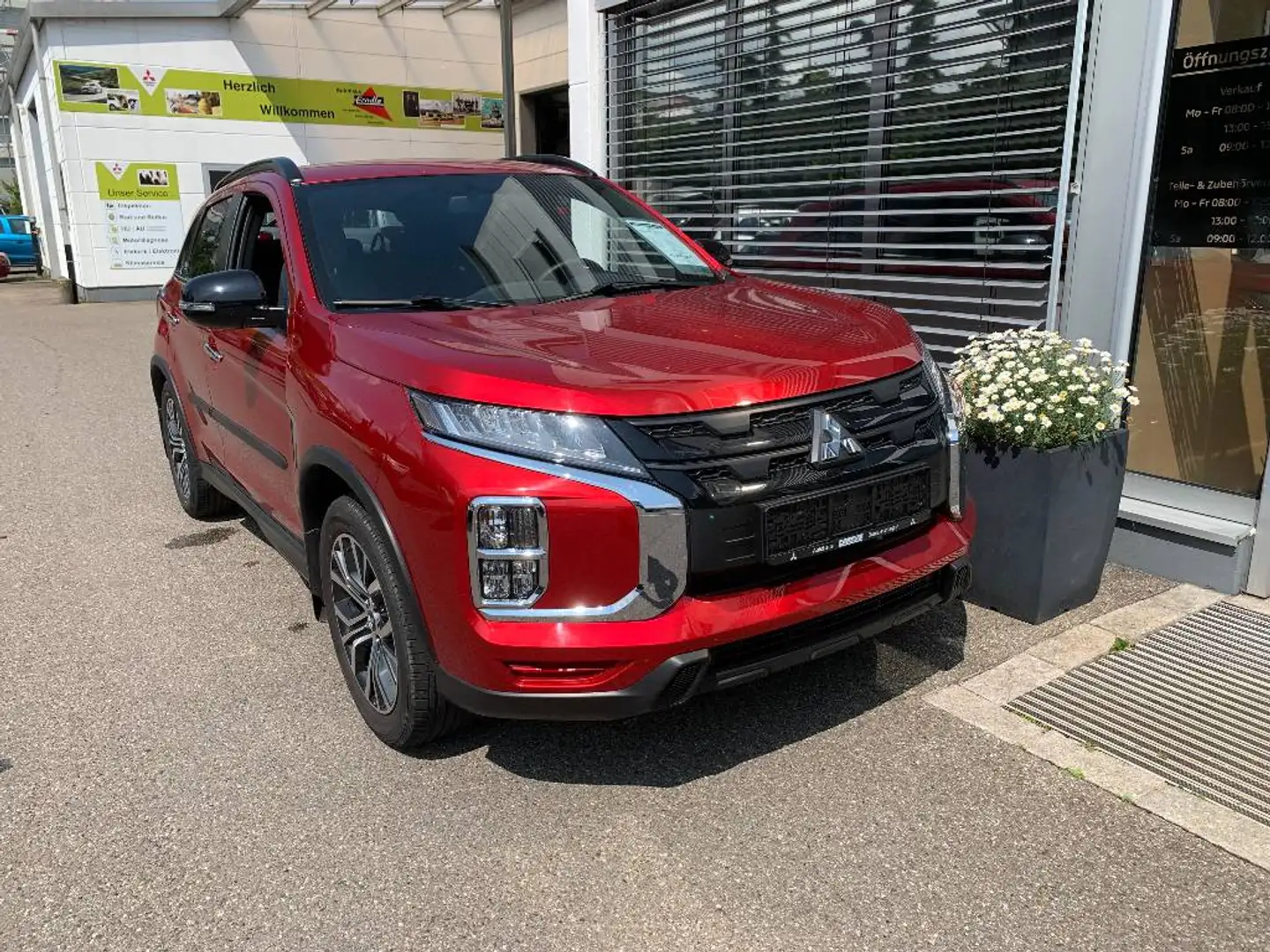 Mitsubishi ASX Spirit+ 2.0 MIVEC ClearTec 2WD 5-Gang Red - 1