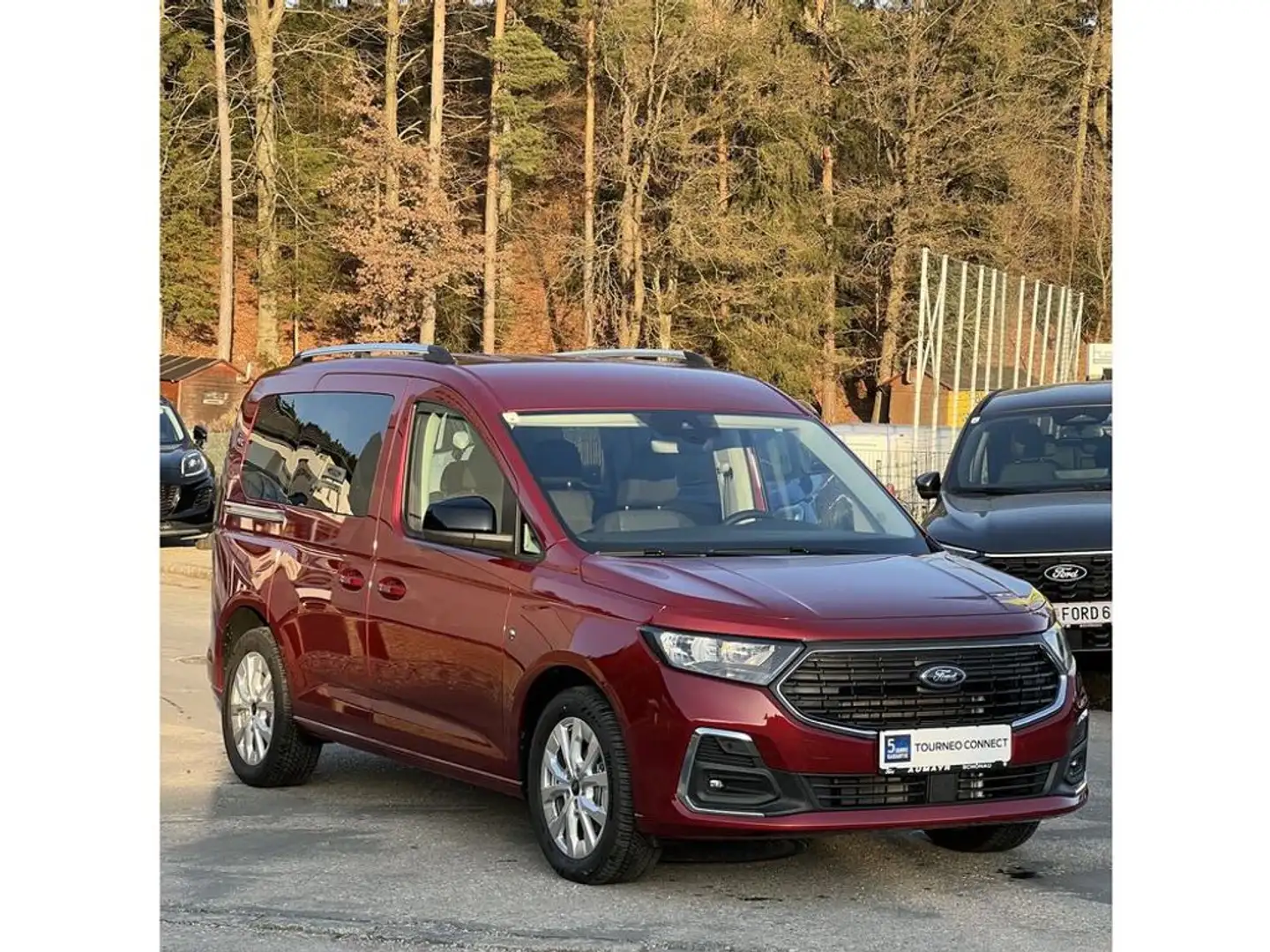 Ford Tourneo Connect Titanium Rot - 2