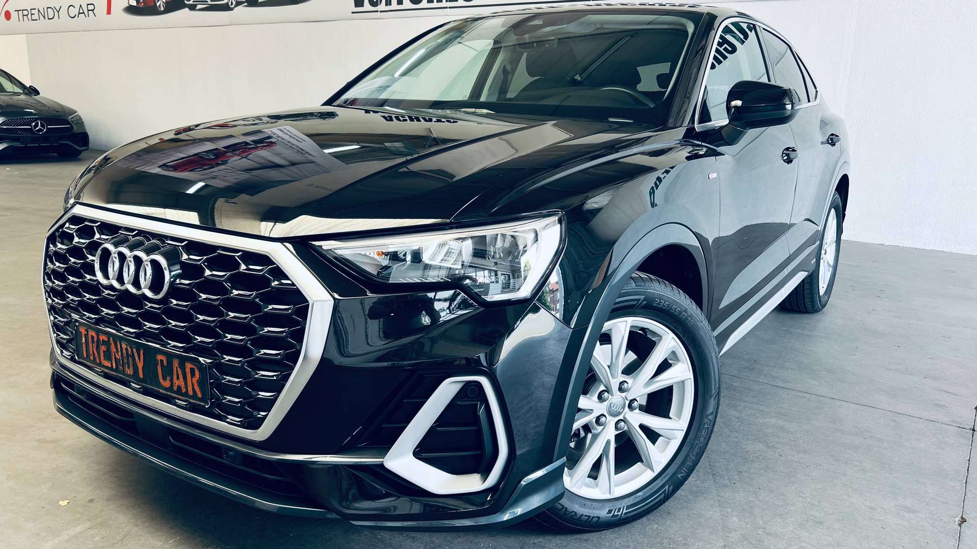 Audi Q3 nuo 428 €/ mėn Benzinas 2020m. Kita Automatinė
