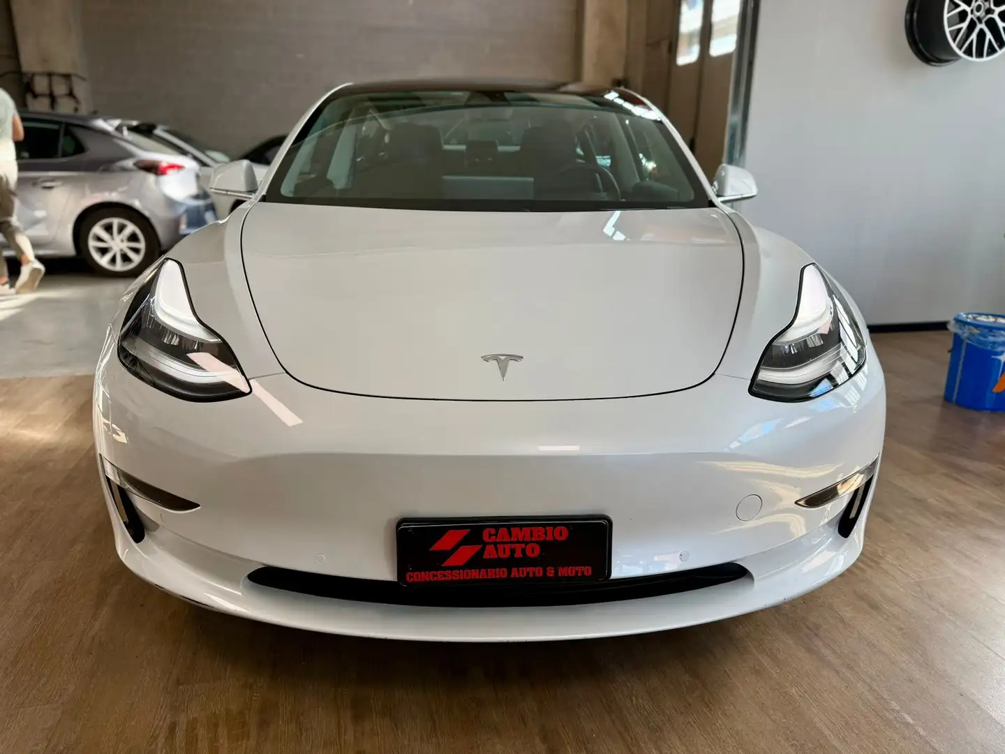 Tesla Model 3 KM REALI PRONTA CONSEGNA Long Range Dual Motor awd Bianco - 2