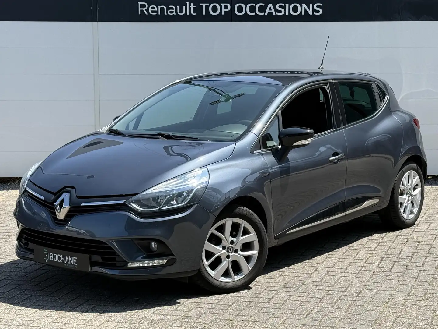 Renault Clio 0.9 TCe Limited | Parkeerhulp | Navigatie | Dealer Gris - 2