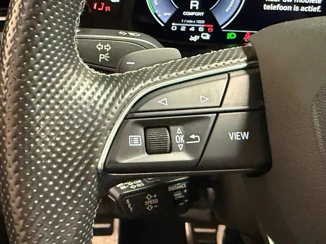Audi Q7 view 30