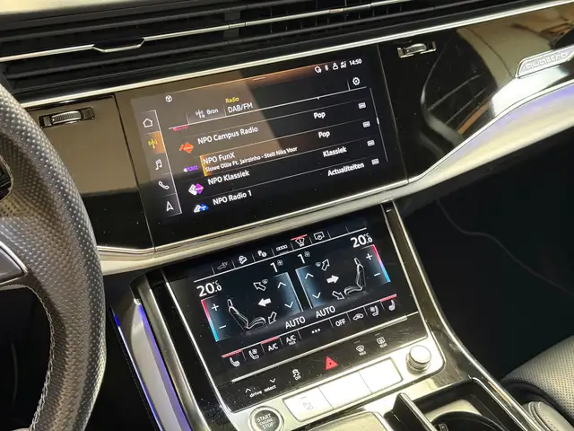 Audi Q7 view 19