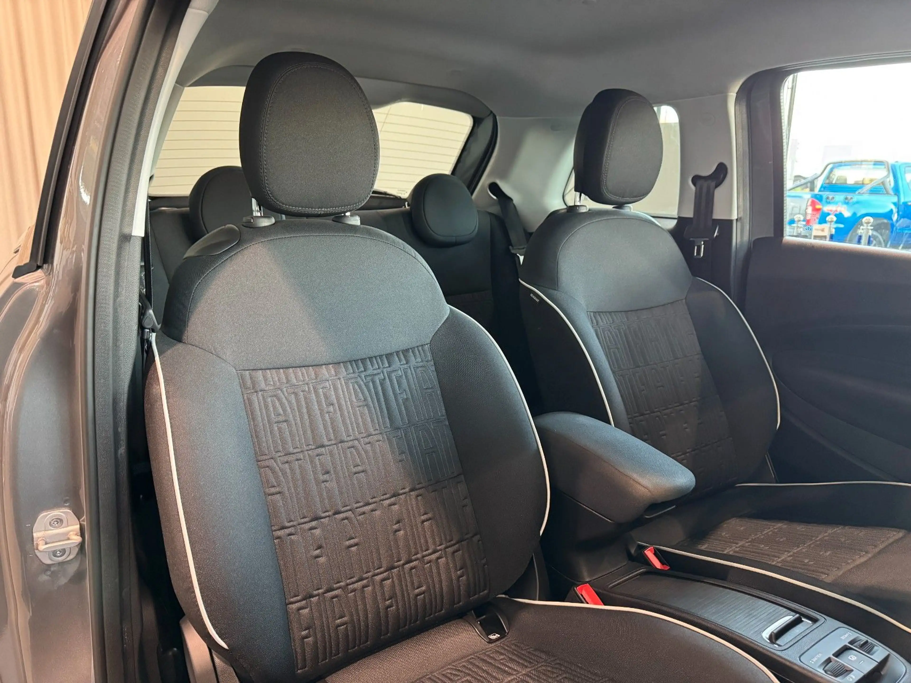 Fiat 500e 42kW/h SmartphoneInt SpurhalteA Shzg Kamera — photo 12