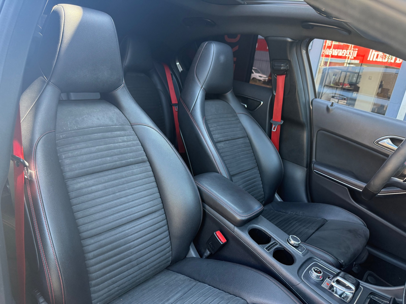 Mercedes-Benz A 45 AMG 4MATIC | Pano | Camera | Cruise — photo 12