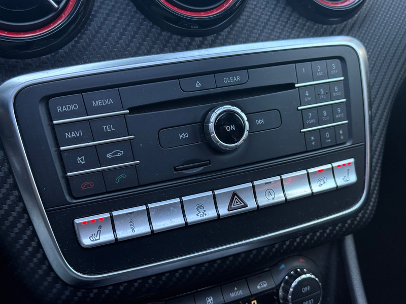 Mercedes-Benz A 45 AMG 4MATIC | Pano | Camera | Cruise — photo 23