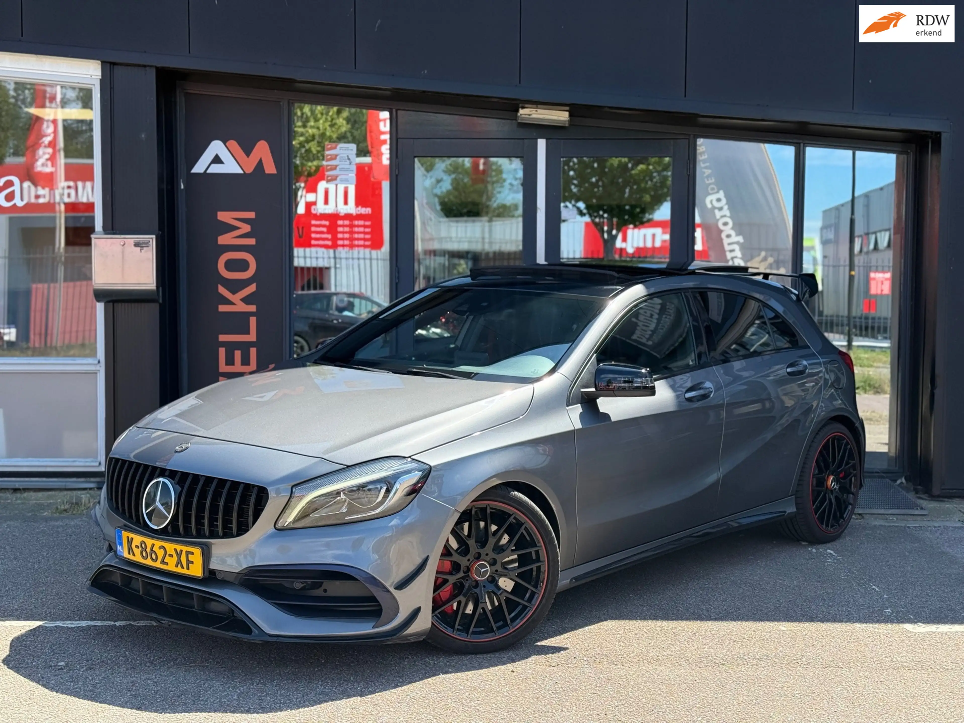 Mercedes-Benz A 45 AMG 4MATIC | Pano | Camera | Cruise