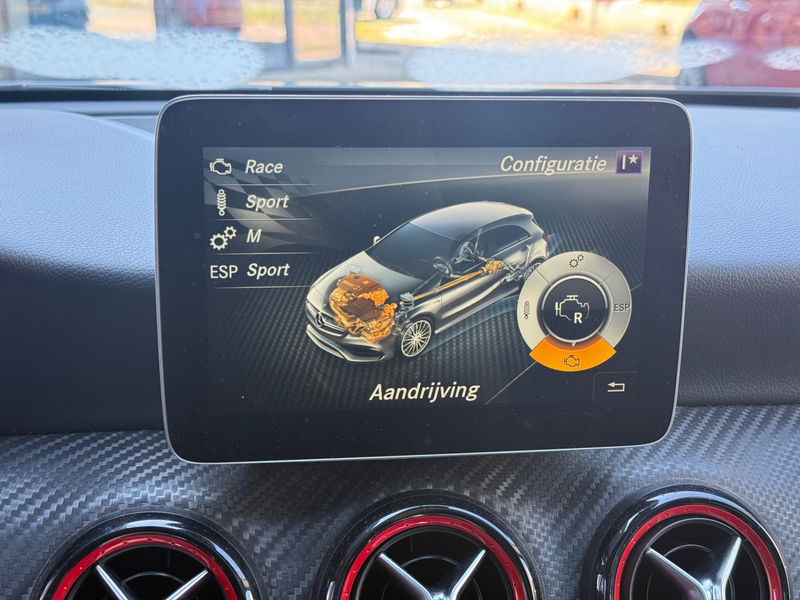 Mercedes-Benz A 45 AMG 4MATIC | Pano | Camera | Cruise — photo 22