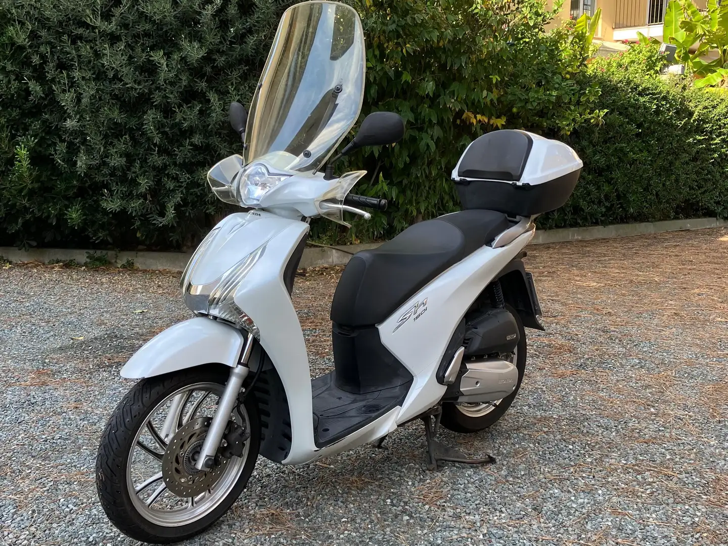 Honda SH 150i ABS bijela - 2