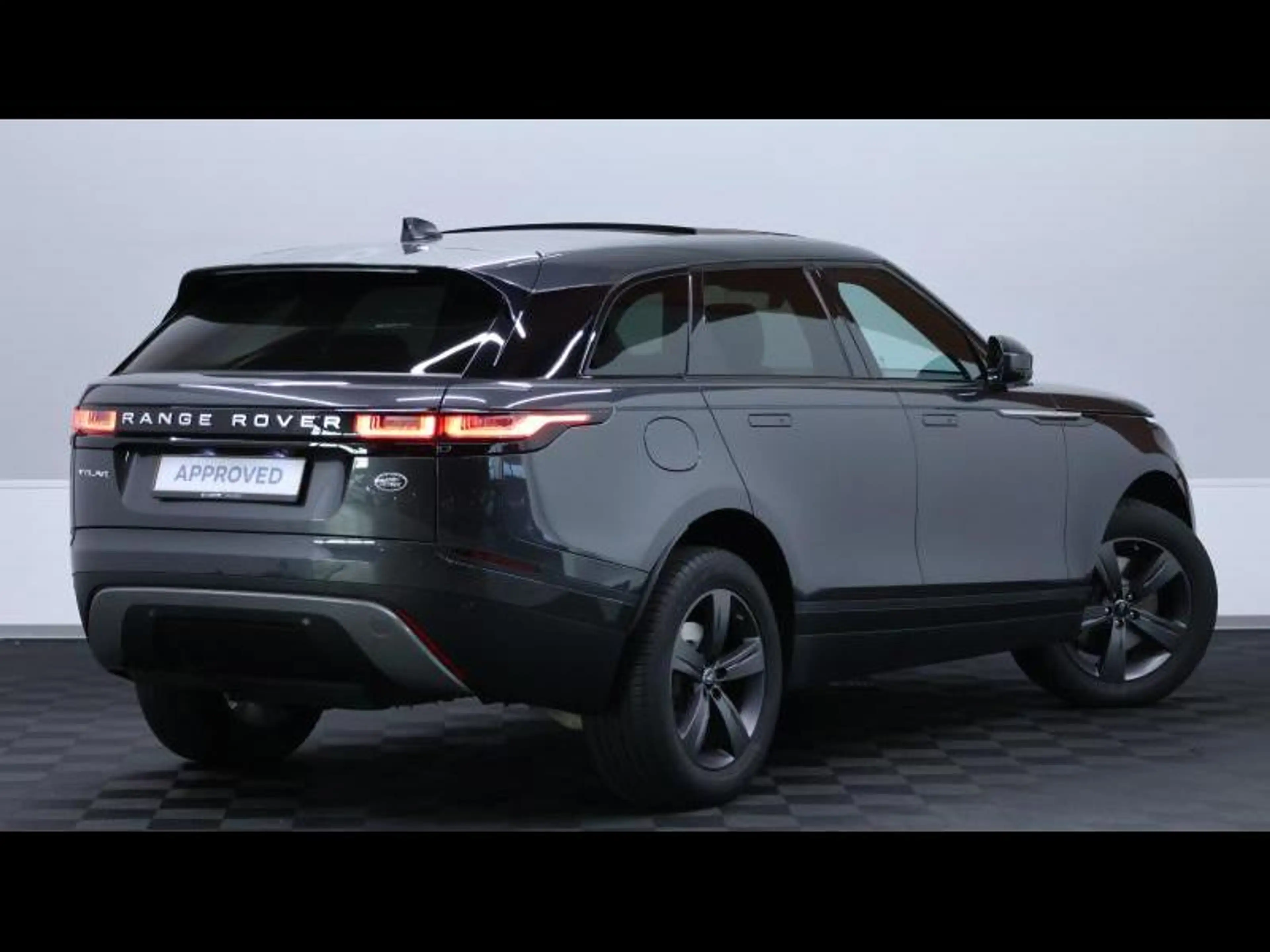 Land Rover Range Rover Velar D200 S Auto AWD — photo 5