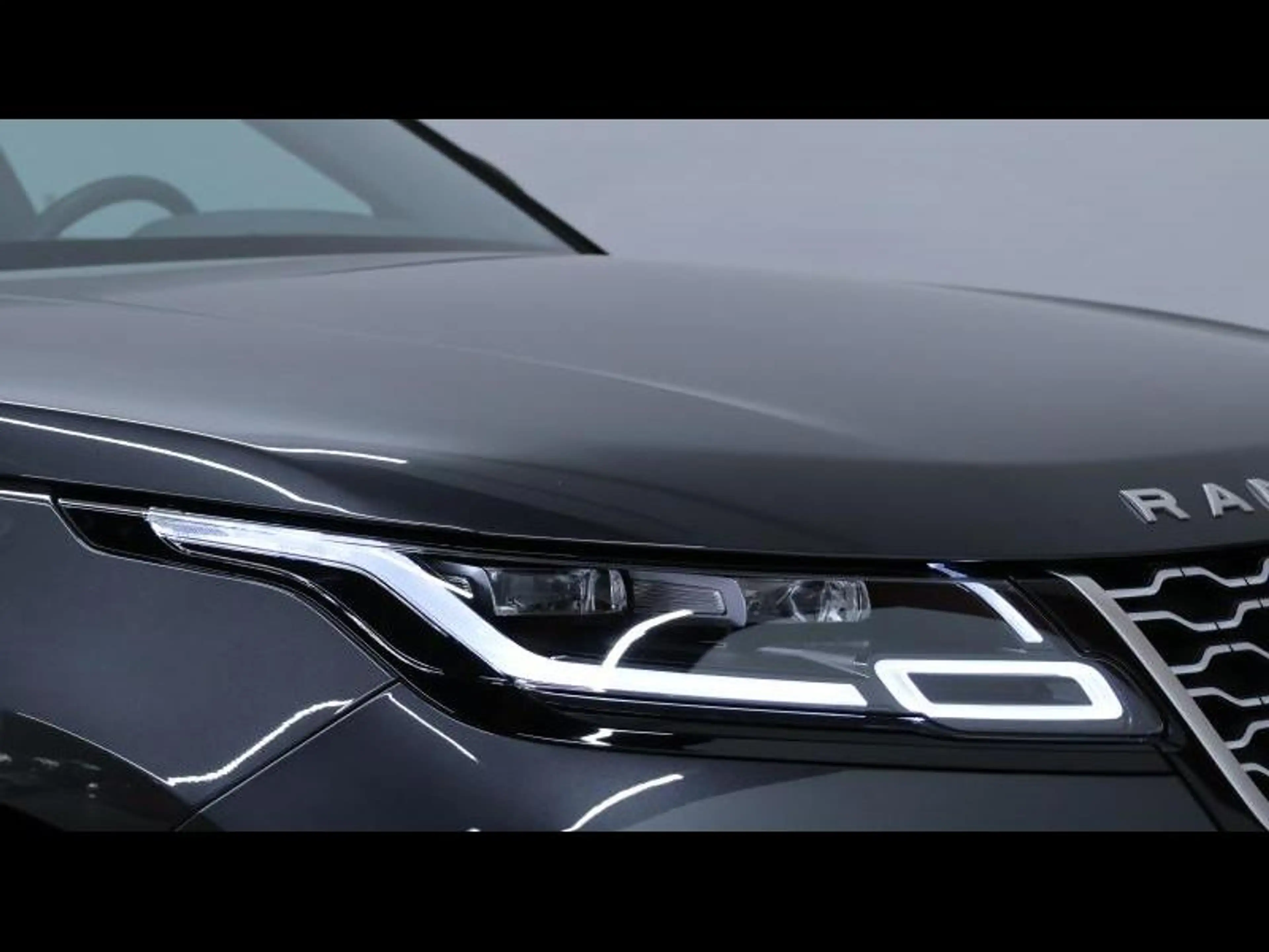 Land Rover Range Rover Velar D200 S Auto AWD — photo 9