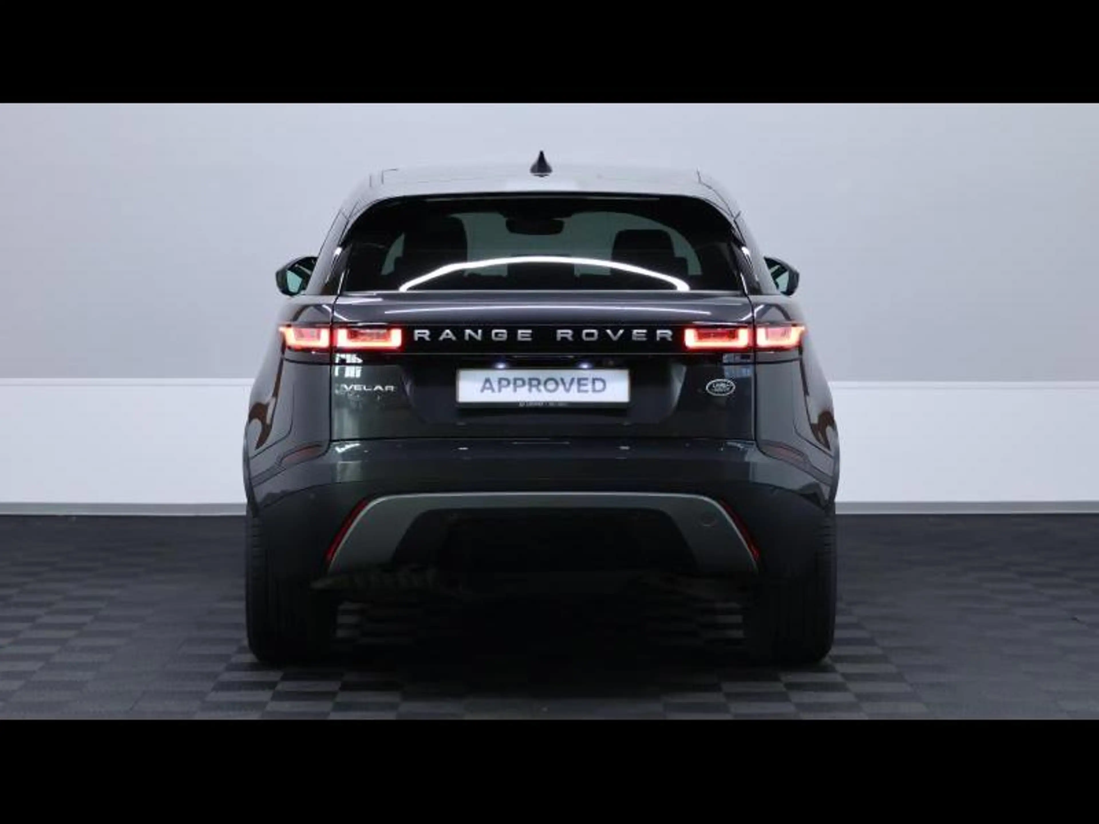 Land Rover Range Rover Velar D200 S Auto AWD — photo 6