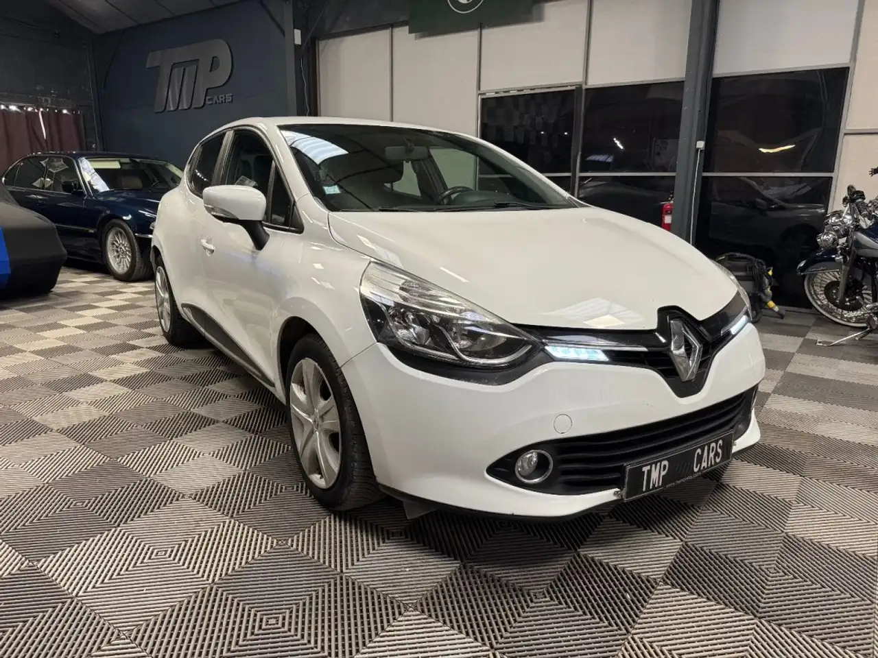 Renault Clio 4 dCi 90ch energy Intens ecoÂ² 90g Bluet