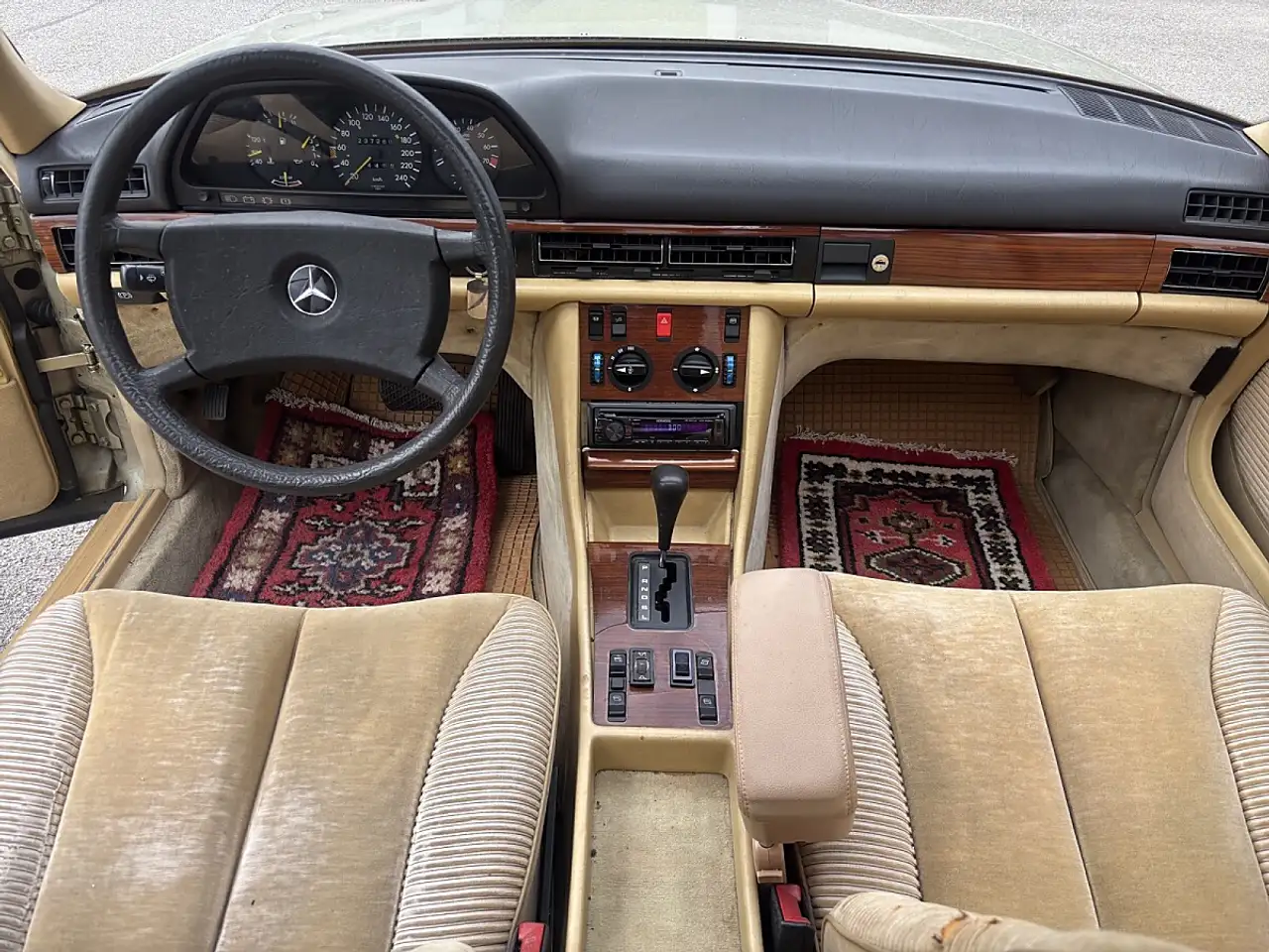 Mercedes-Benz 380 SE, Schiebedach, Technisch Neu aufgebaut, foto 8