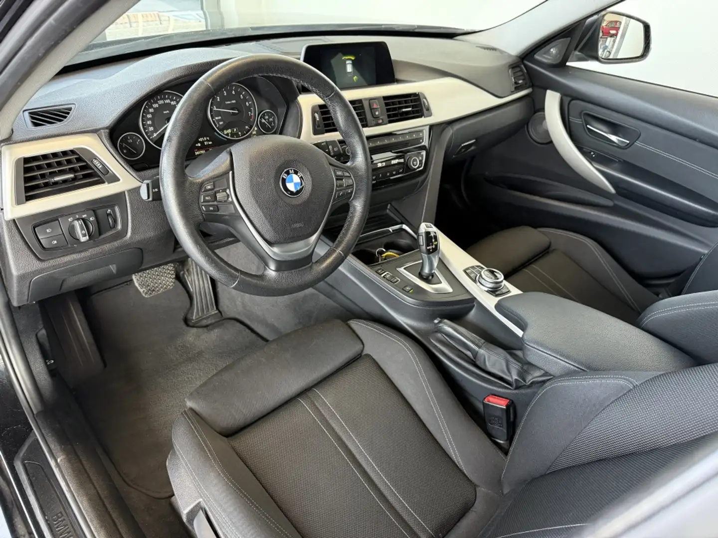 BMW 318 3-serie Touring 318i CL. Executive/Navi/Trekhaak/H Nero - 2
