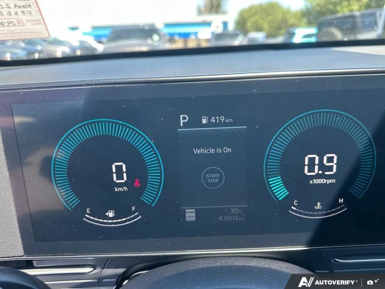 Hyundai KONA снимка Hyundai KONA