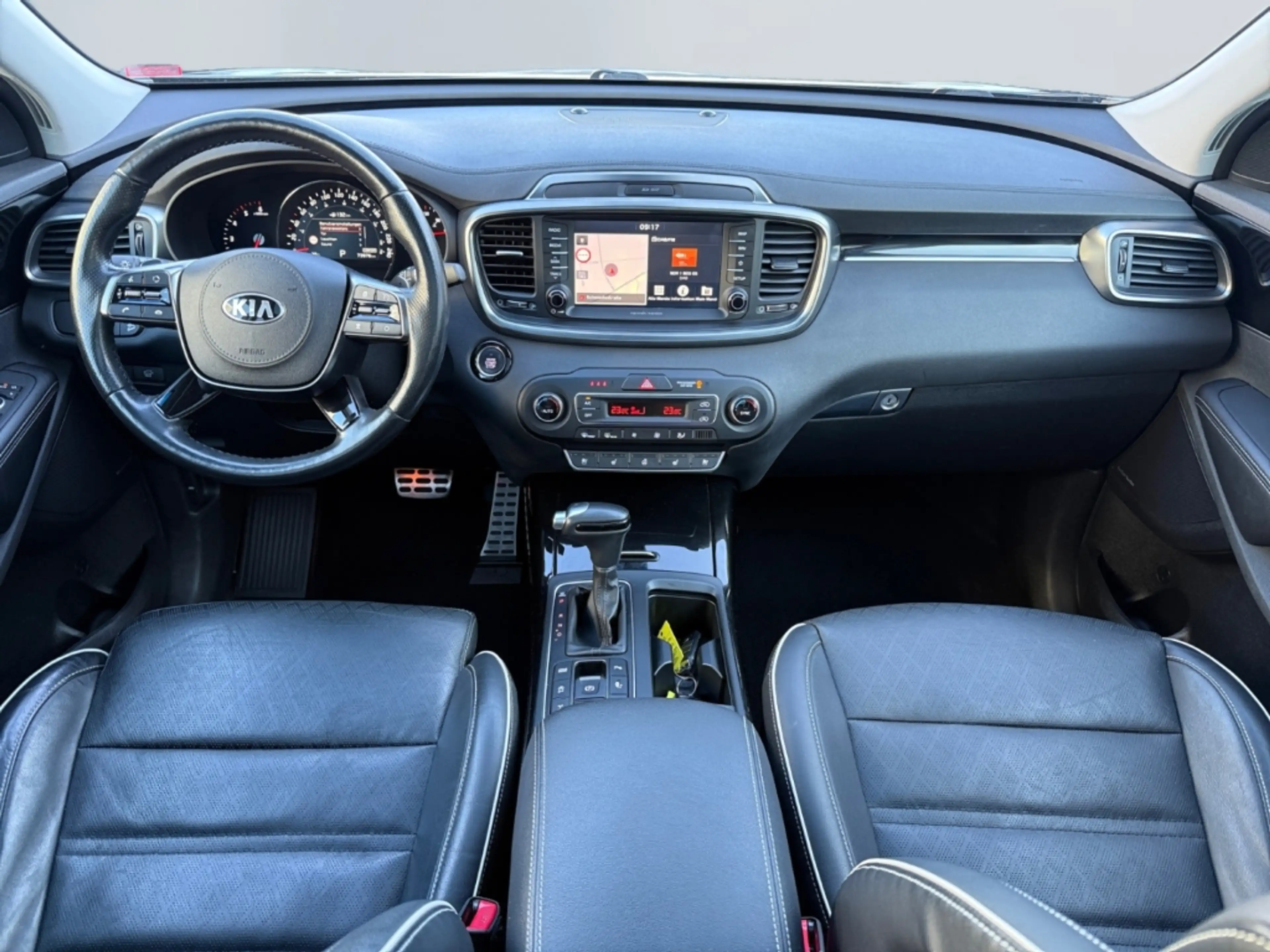Kia Sorento 2. GT-Line *4x4*LED*360°*Tempo*SHZ*Klima* — photo 11