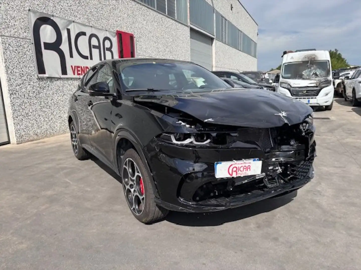 Alfa Romeo Tonale Tonale 1.3 phev Veloce Q4 280cv at6 Zwart - 1