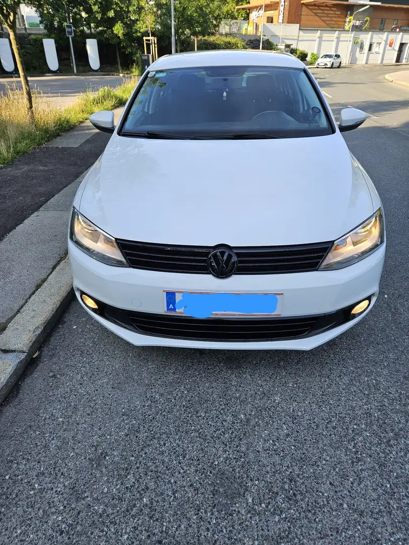 Volkswagen Jetta 1.2 TSI Trendline - 1