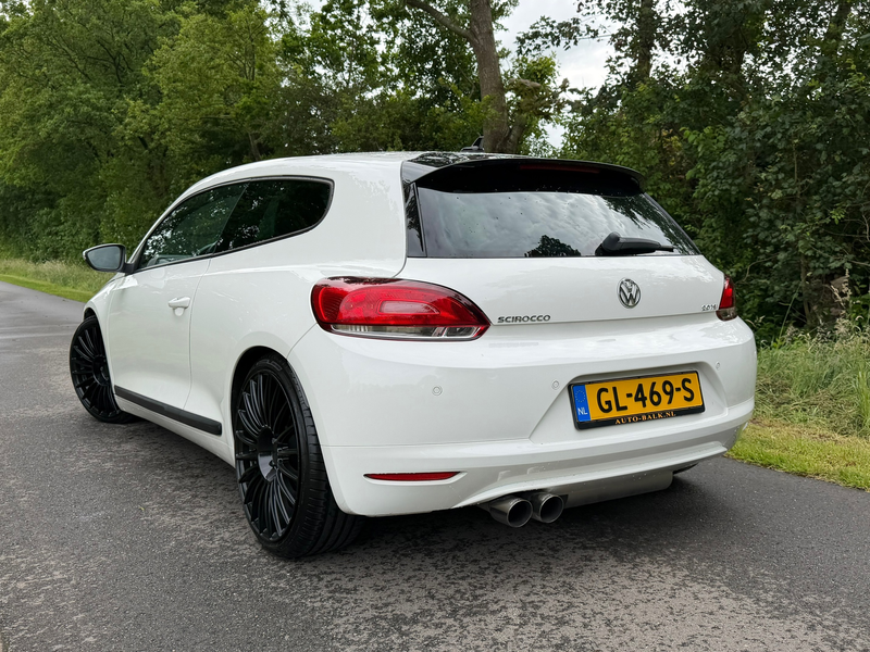 Volkswagen Scirocco 2.0 TSI Highline | Miltek + Rotiform + Verlaagd Nu — photo 4