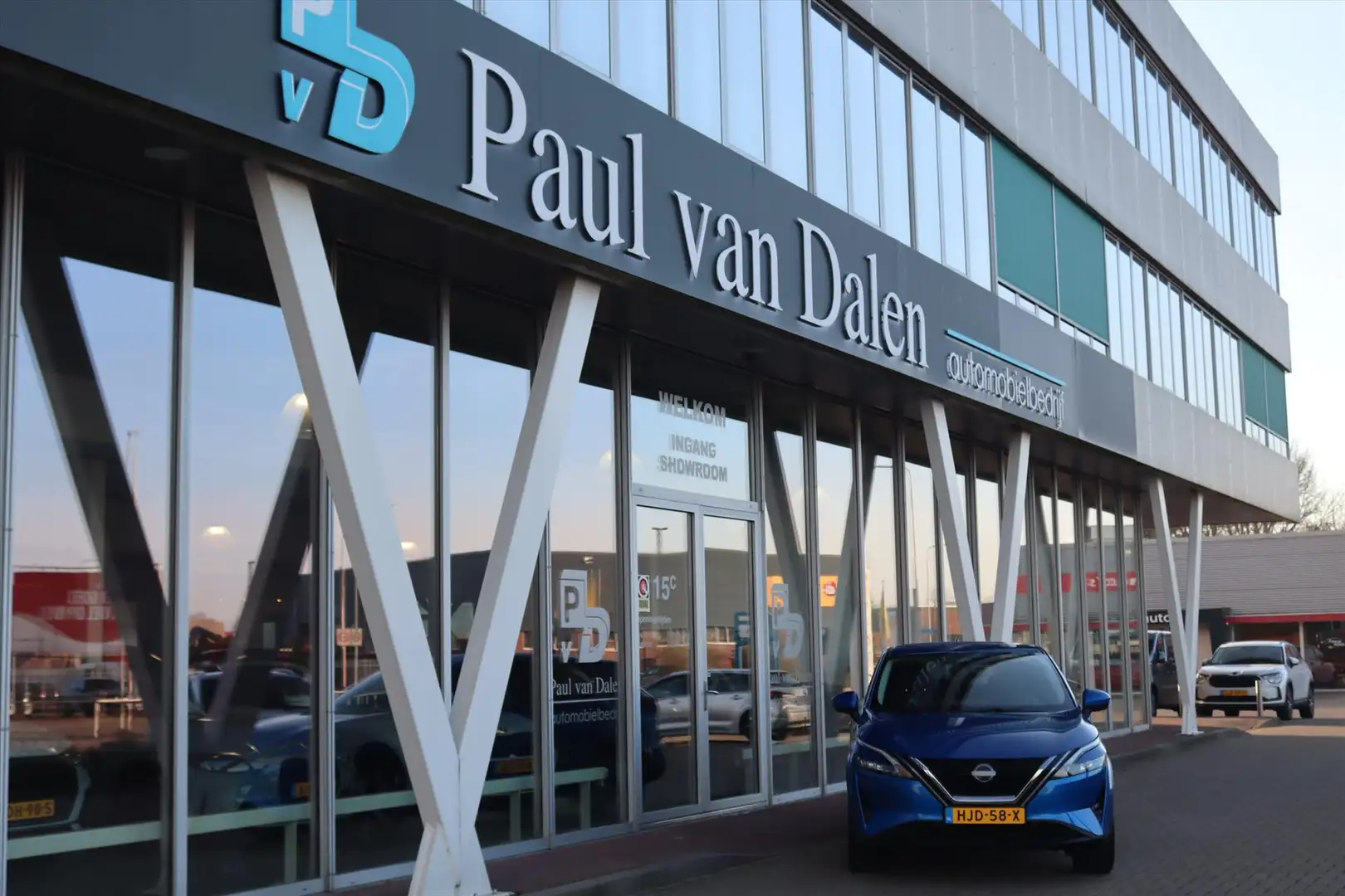 Nissan Qashqai 1.3 MHEV 158PK XTRONIC AUTOMAAT N-CONNECTA Navi | Azul - 2