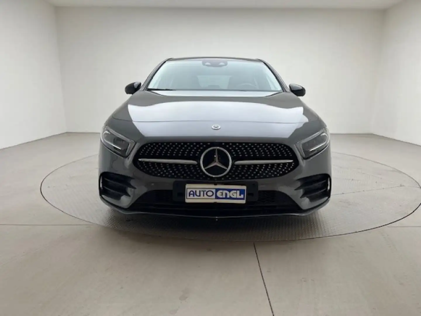 Mercedes-Benz A 250 224 PS 4Matic AMG Grigio - 2