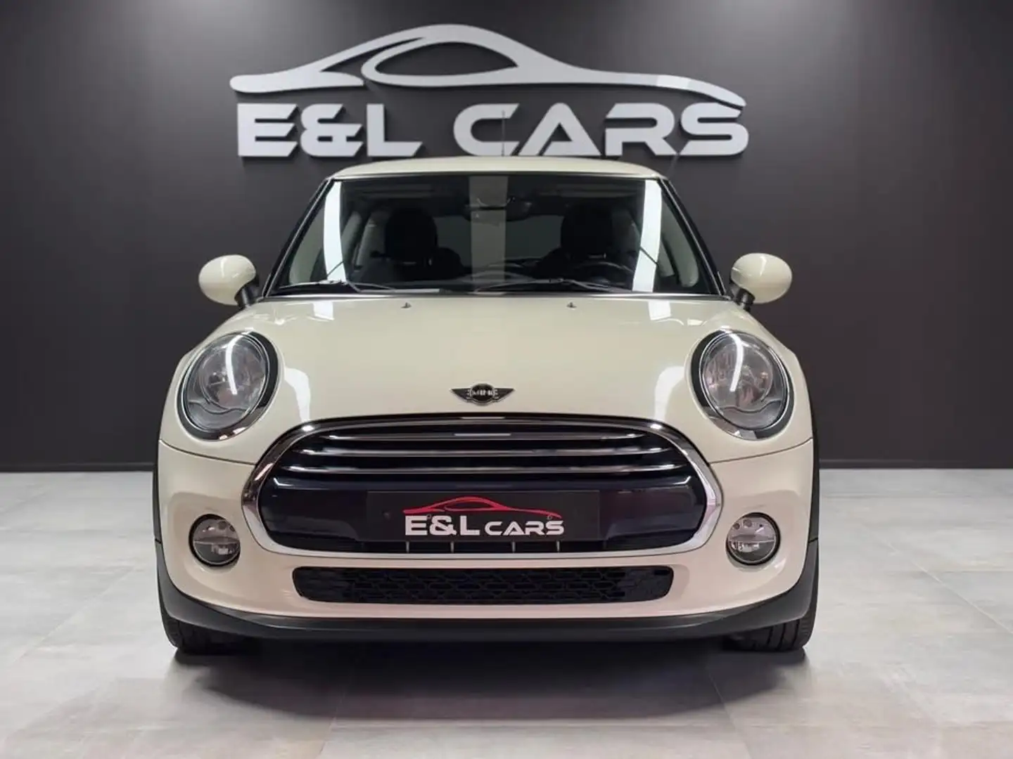 MINI Cooper Mini 1.5A Cooper **12 mois de garantie** Wit - 2