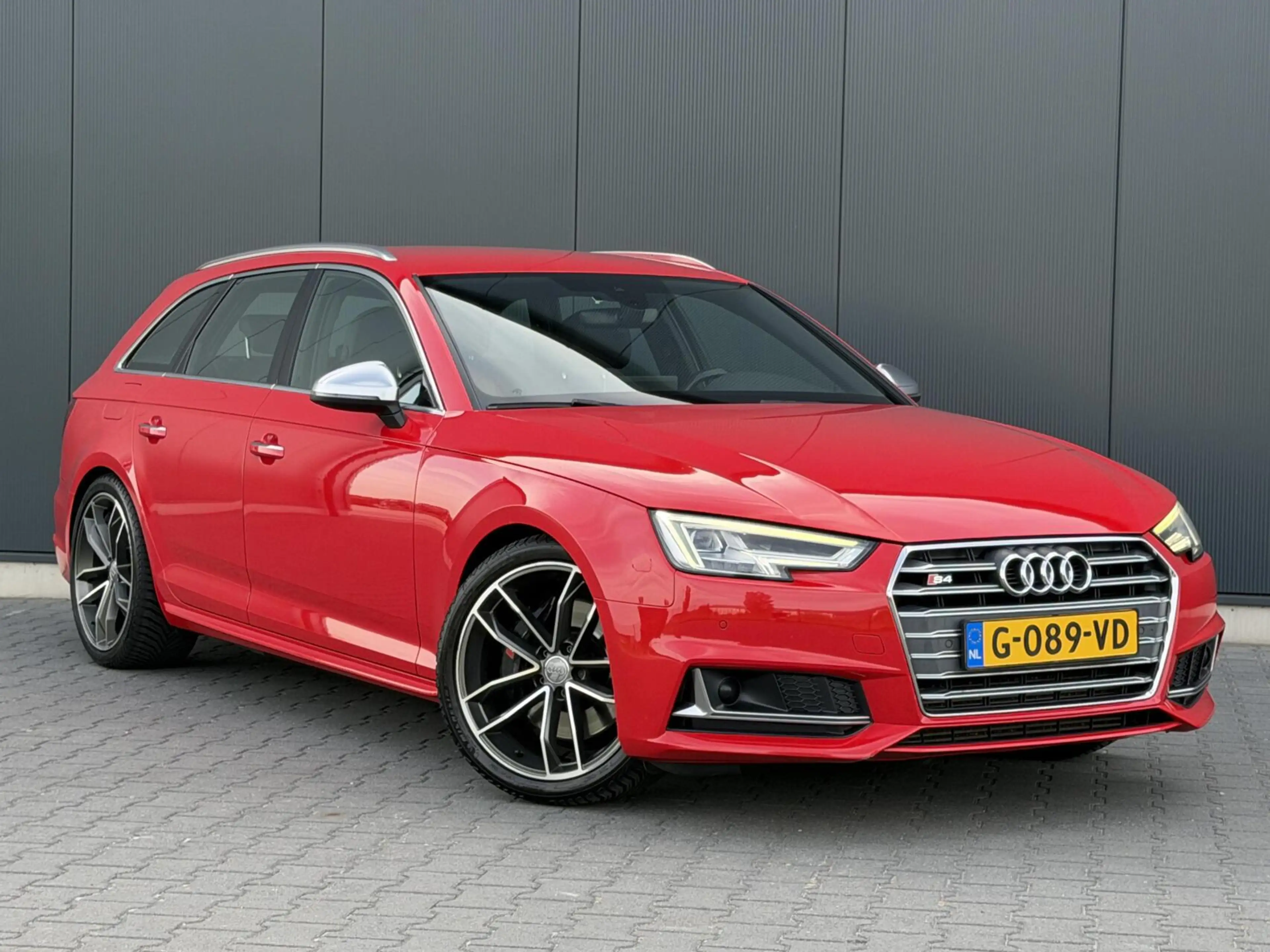 Audi S4 Avant 3.0 TFSI Quattro Pro Line Plus Leder - Led - — photo 2